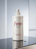 Shiseido - Fino Premium Touch Hair Shampoo - 550Ml